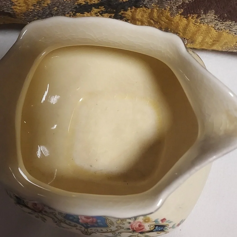 LIDO WS George Canarytone creamer from the 1940s